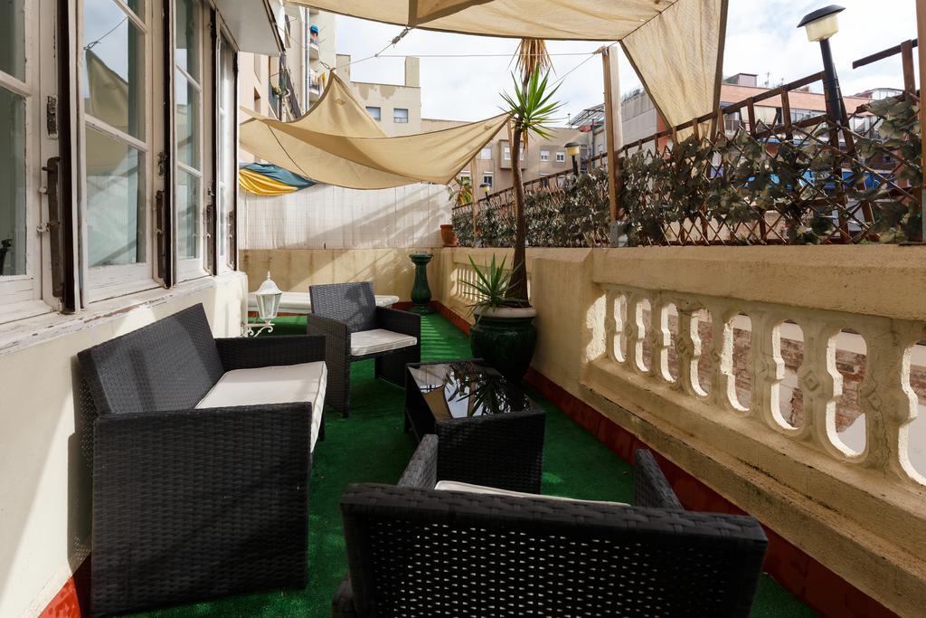 Des Artistes Hostel Barcelona Exterior photo